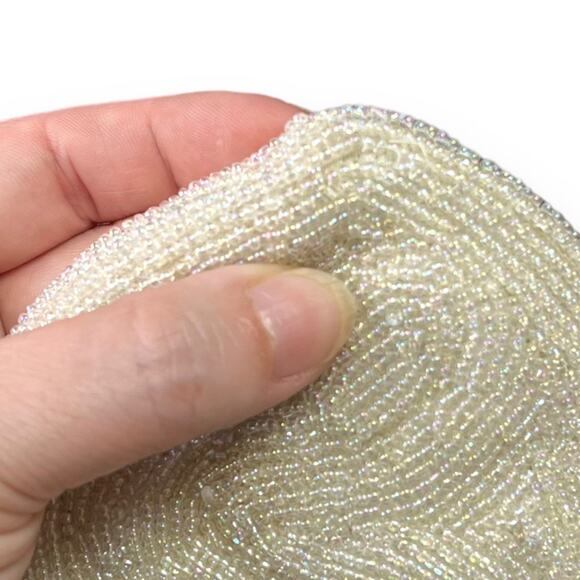 Vintage Cream Beaded Clutch With Wrist Strap And Change Purse - Picture 4 of 10